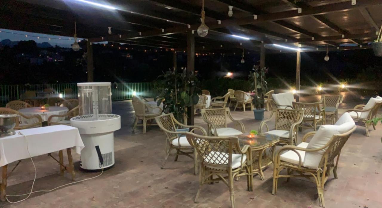 Hotel Restaurant Baladrar Benissa Exteriör bild